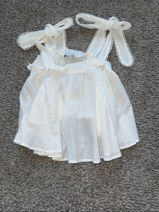 HYFVE Tops - HYFVE White Ruffled Strap Summer Top
